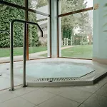 Imperiall Resort&medispa-domki Premium *