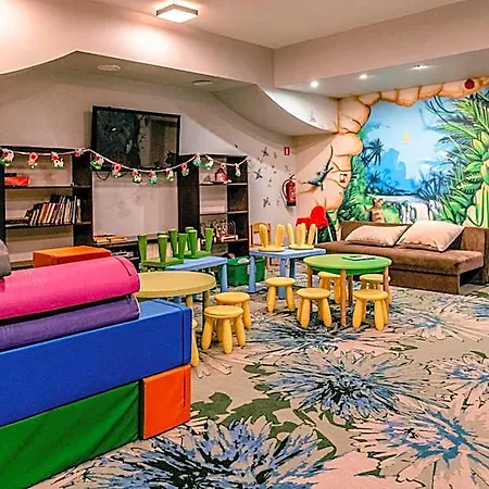 Imperiall Resort&medispa-domki Premium بيت خشبي